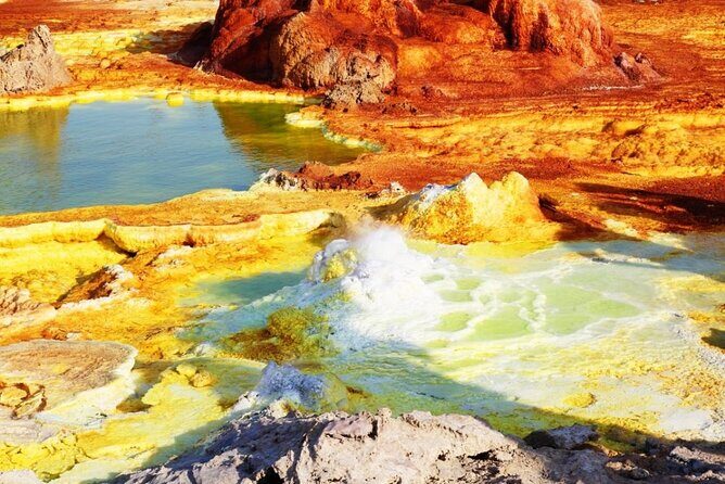 8 Days Lalibela,Danakil Depression and Omo Vally Tours - Day 1 in Dallol: Afdera Lake Lunch, Sulfur Canyons, and a Late Sunset Option