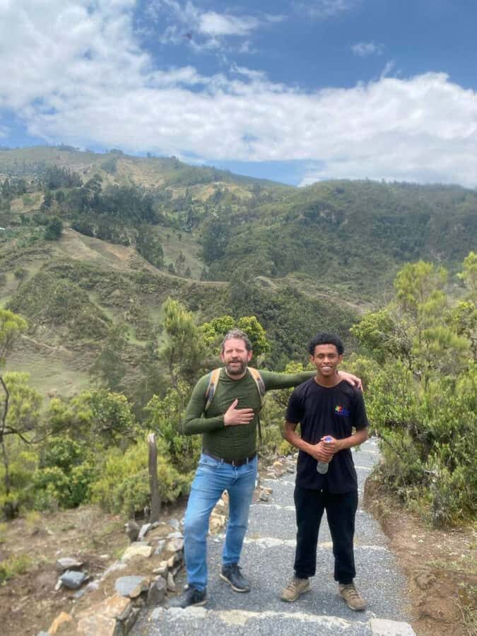 A perfect day trip to Lake wenchi from Addis Ababa - Arriving at the Rim: Hiking Options and 3,000m Reality Check