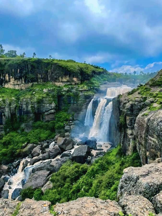 Debre Libanos Monastery & Scenic Portuguese Bridge Tour - Coffee ceremony and lunch: the best kind of break