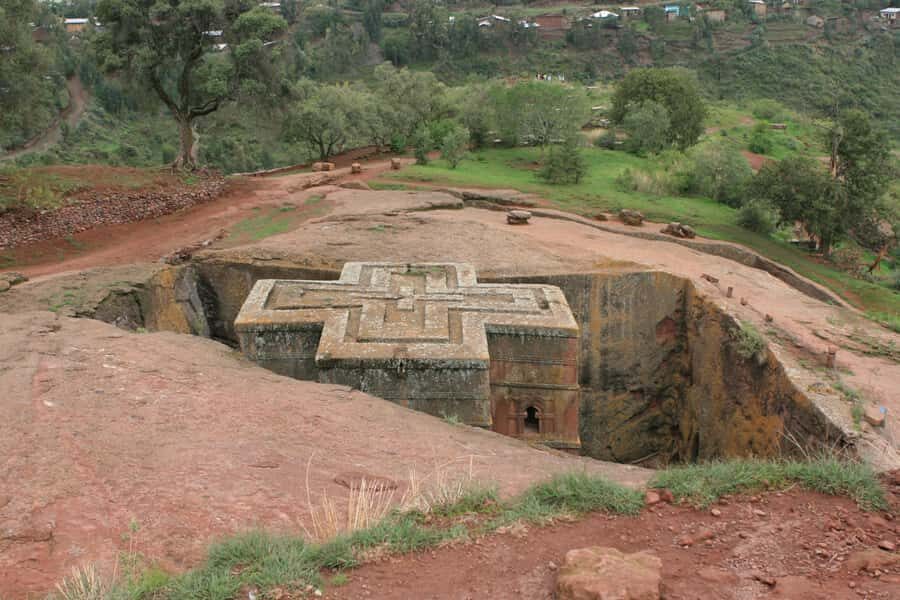 Lalibela: Churches Full-Day Private Tour w/Coffee Ceremony - Northwestern churches: the route that makes Lalibela click