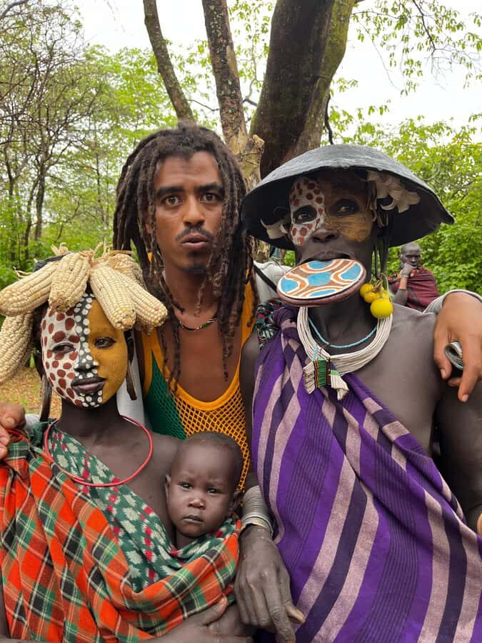 Omo valley Tour: Discover unique 0 century 🕛 tribes culture - Karo along the river: body painting with meaning, not just looks