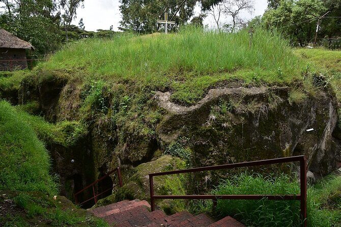 Rock Hewn Churches of Adadi Maryam, Tiya Stele & Melka Kunture - Who should book this day trip (and who should think twice)